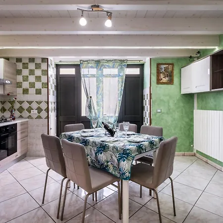 公寓 Appartamento Green 朱尔迪尼亚诺